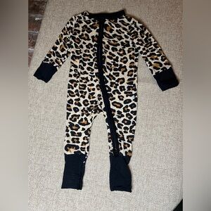 Posh Peanut Bamboo Leopard Print Convertible Romper 3-6 Months